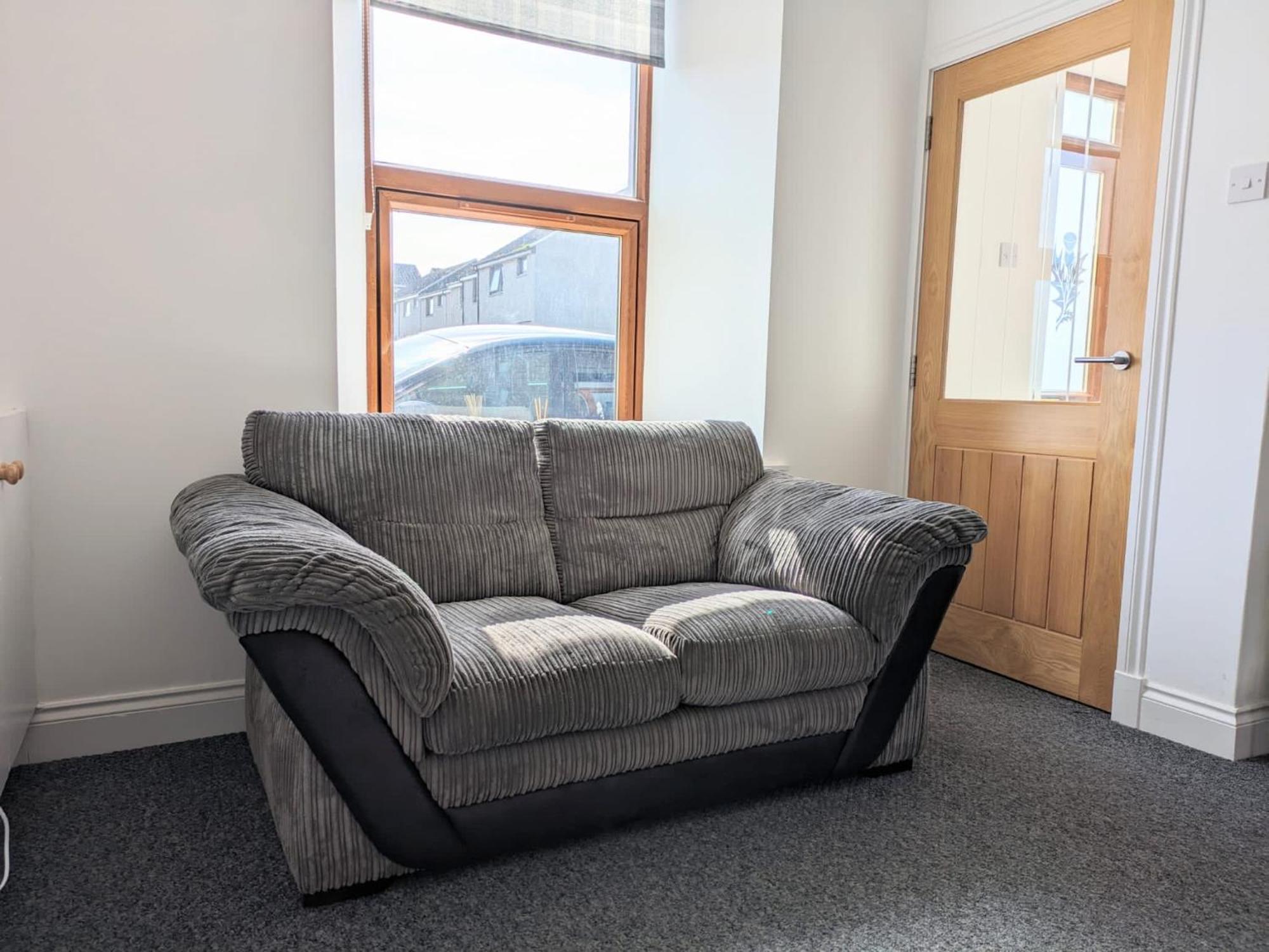 2 Bedroom Townhouse With Seaview On The Nc500 Wick Wick  Extérieur photo